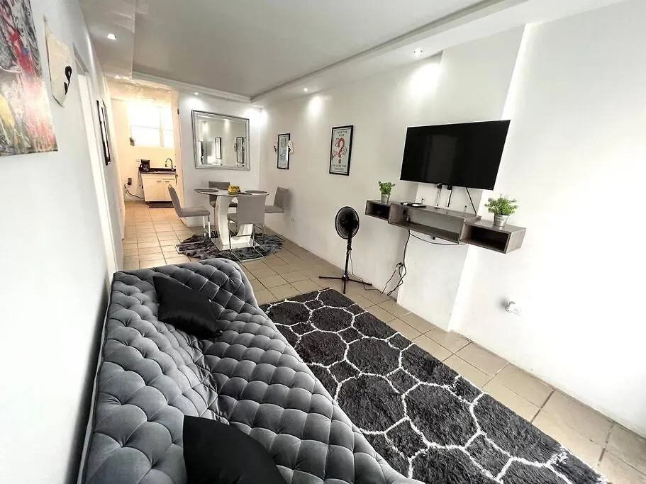 Апартаменты Monopoly 2 Bedroom Condo Near Beach W/Pool/Parking Сан-Хуан